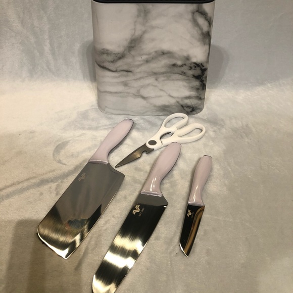 Kitchen Set - Picture 2 of 2